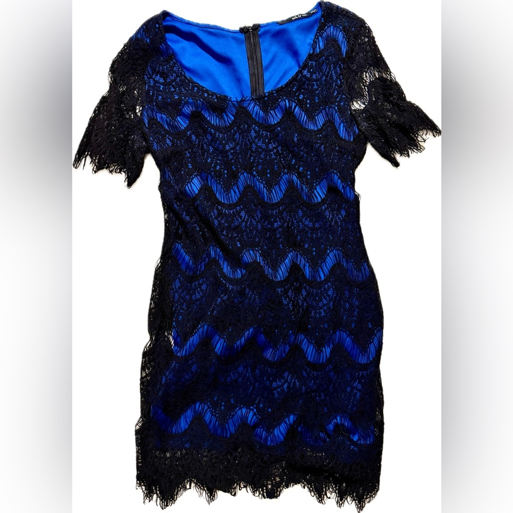 Ark & Co Elegant Black and Blue Lace Dress